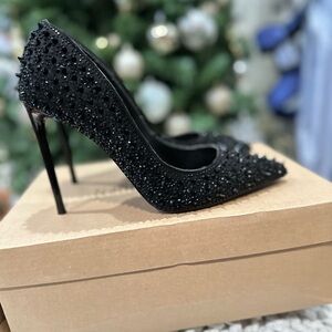 Steve Madden Black Studded Heels
